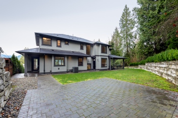 2333-Henry-St-Port-Moody-360hometours-47s